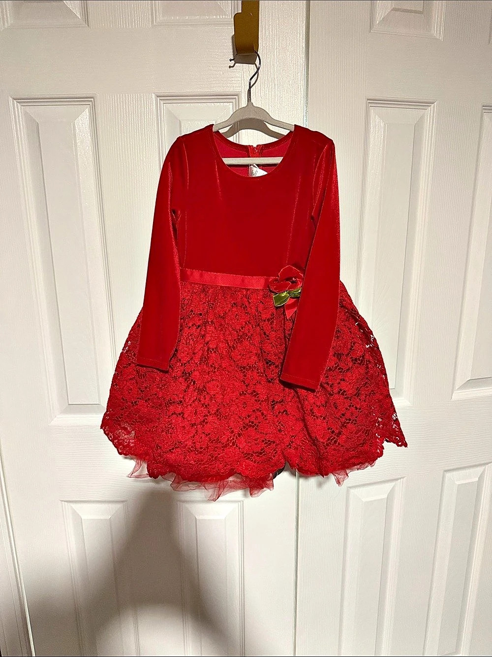 Bonnie Jean Red Velvet and Lace Holiday Dress Girls 10